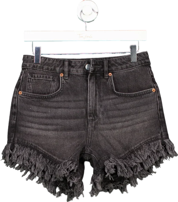 Seamless shorts – Shorts with minimal or no visible seams for a smooth, sleek look.AllSaints Black Charle Pray Shorts W 25