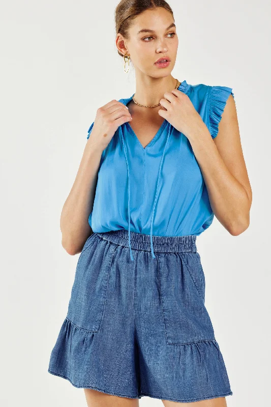 Lace shorts – Shorts made from delicate lace fabric, often worn for a dressier or romantic look.Chambray Tiered Shorts