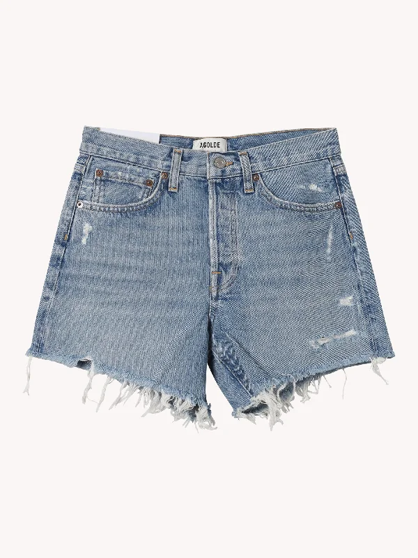 Ripped shorts – Denim or other fabric shorts with intentional tears or distressing for a rugged, trendy look.PARKER LONG SHORT IN SWAPMEET