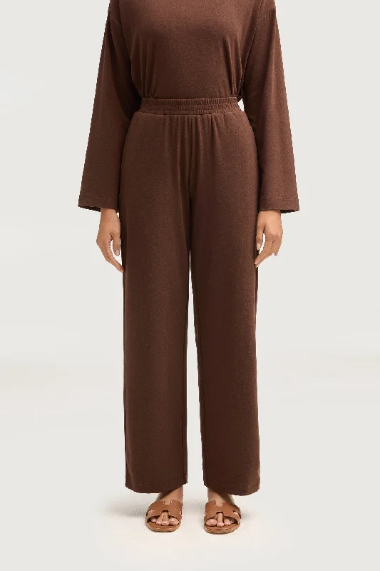 Elastic waist trousers – Trousers with an elasticated waistband for a more comfortable, stretchy fit.Aria Ribbed Everyday Wide Leg Pants - Dark Brown