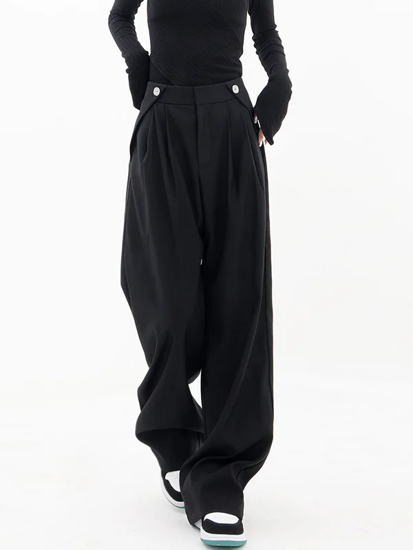 Pleated trousers – Trousers with folds or pleats in the front, often adding volume or texture to the garment.BerryBetty - Casual Wide Leg Pants