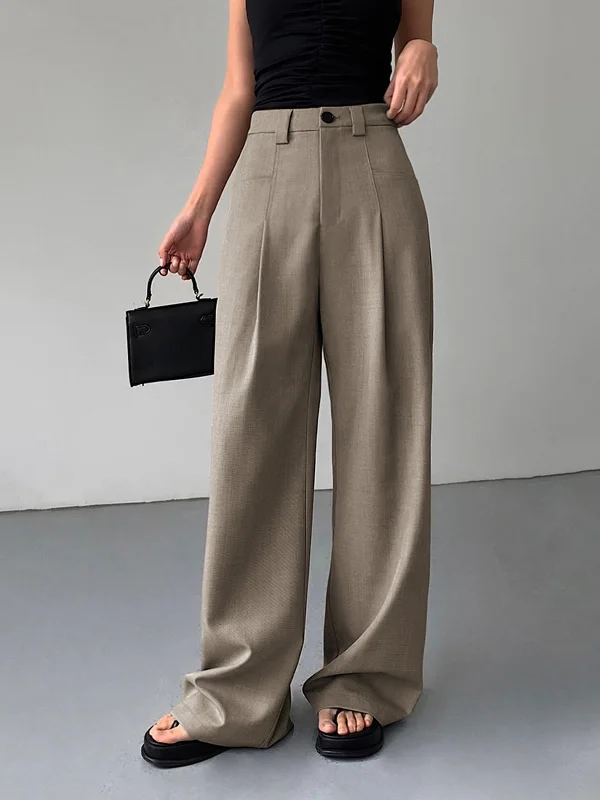 Paperbag waist trousers – Trousers with a gathered waistband, often cinched with a belt for added style.BerryBetty - Divine Pleat Wide Leg Dress Pants