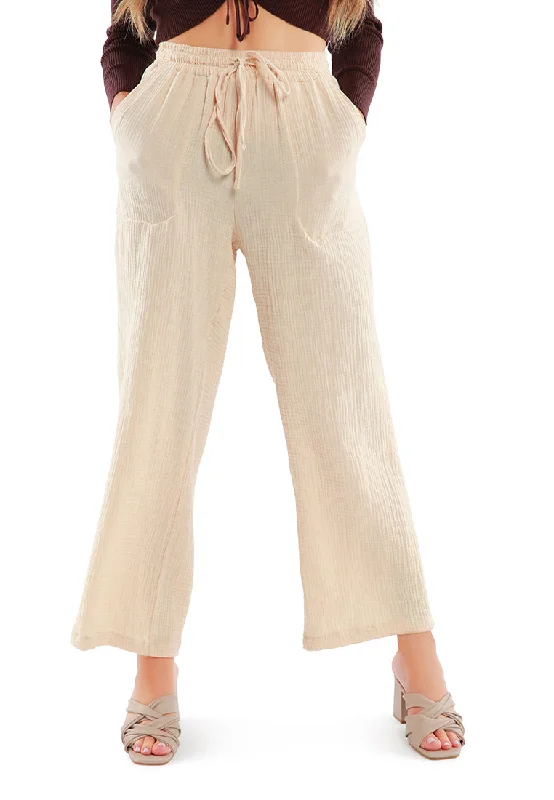 Pleated trousers – Trousers with folds or pleats in the front, often adding volume or texture to the garment.drawstring casual lounge wide pants