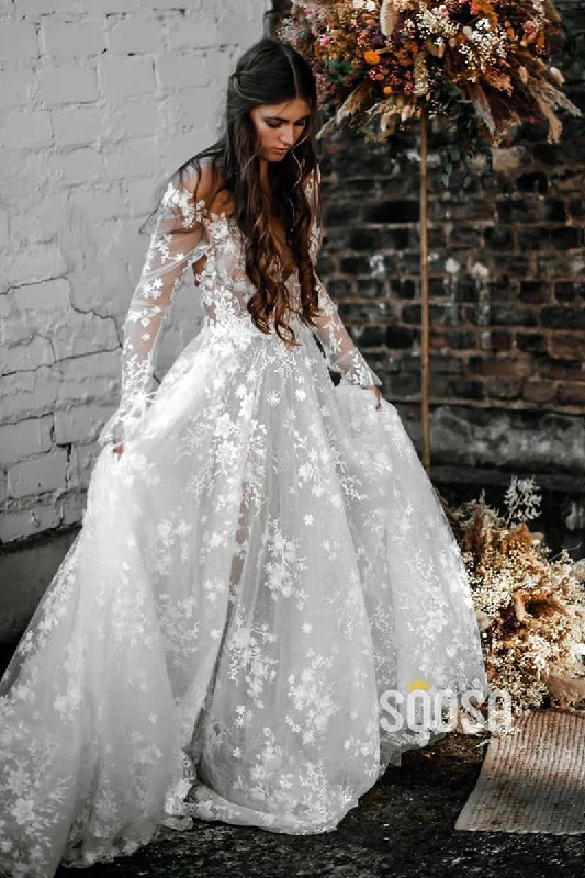 Wrap dress – Dress that wraps around the body and ties at the waist, creating a flattering and adjustable fit.Attractive V-neck Long Sleeves Lace Bohemian Wedding Dress Backless QW2434