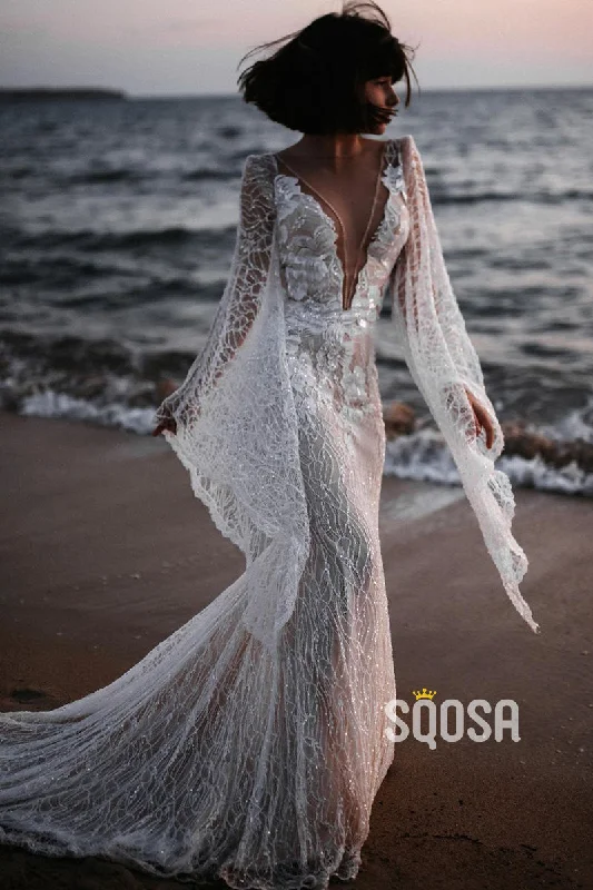 Wrap dress – Dress that wraps around the body and ties at the waist, creating a flattering and adjustable fit.Plunging V-neck Bat Sleeves Lace Bohemian Wedding Dress QW2658