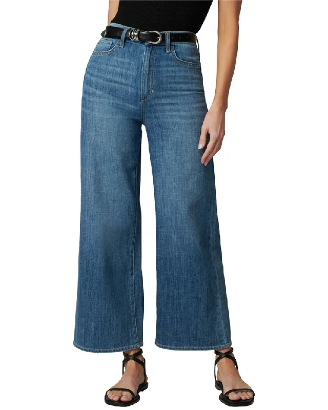 Pleated trousers – Trousers with folds or pleats in the front, often adding volume or texture to the garment.JOE'S Jeans Mia High-Rise Wide Leg Ankle Jean