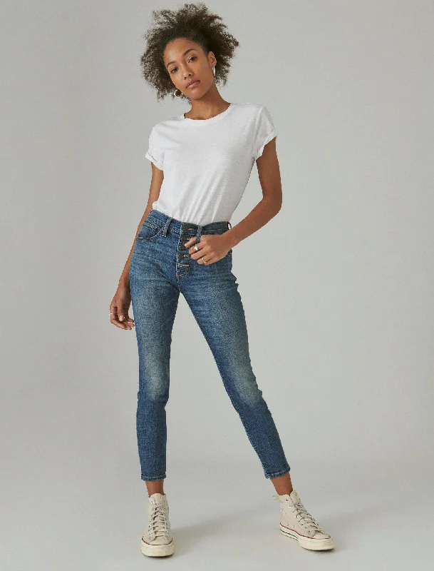 Stretch trousers – Trousers made with a small amount of spandex or elastane for added stretch and flexibility.Lucky Brand Womens High Rise Bridgette Skinny