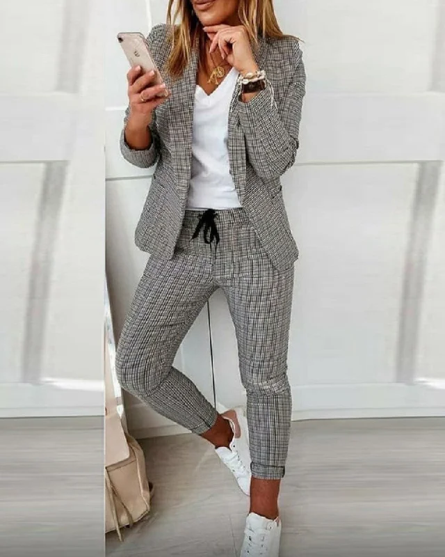 Athleisure trousers – Comfortable, performance-focused trousers that can be worn for both working out and casual wear.BerryBetty - Plaid Comfortable Casual Women's Suit