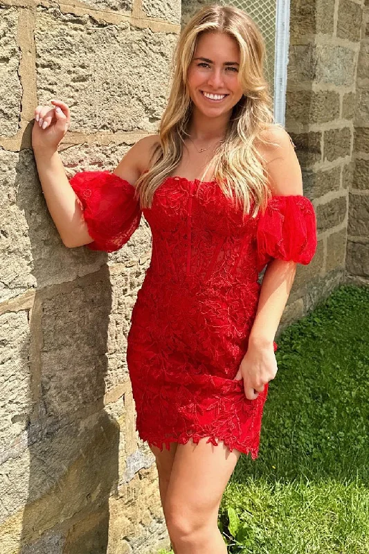 V-neck dress – Dress with a V-shaped neckline that flatters the chest and elongates the neck.Red Off-the-Shoulder Appliques Tulle Tight Homecoming Dress