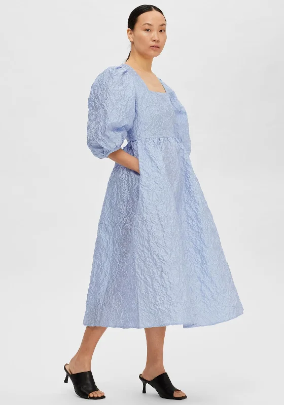 Mini dress – Short dress that usually ends above the knee, often casual or party wear.Selected Femme Margot Organza Midi Dress, Blue Heron