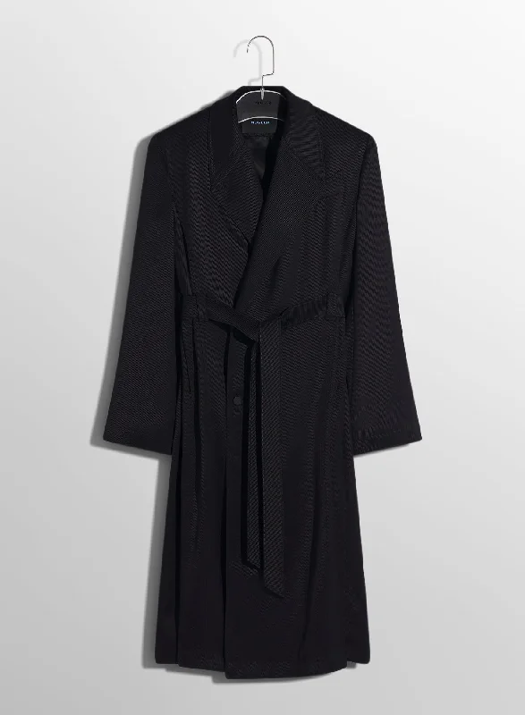 Reflective – Includes reflective elements for visibilityblack ribbed belted coat