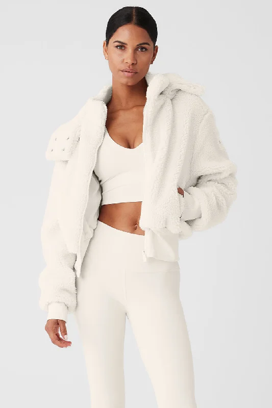 Zipper closure – With zippers, zip-upFoxy Sherpa Jacket - Ivory