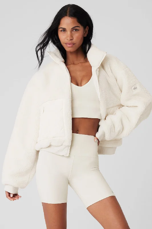 Double-breasted – Two rows of buttons for a stylish, structured lookSherpa Edge Bomber - Ivory