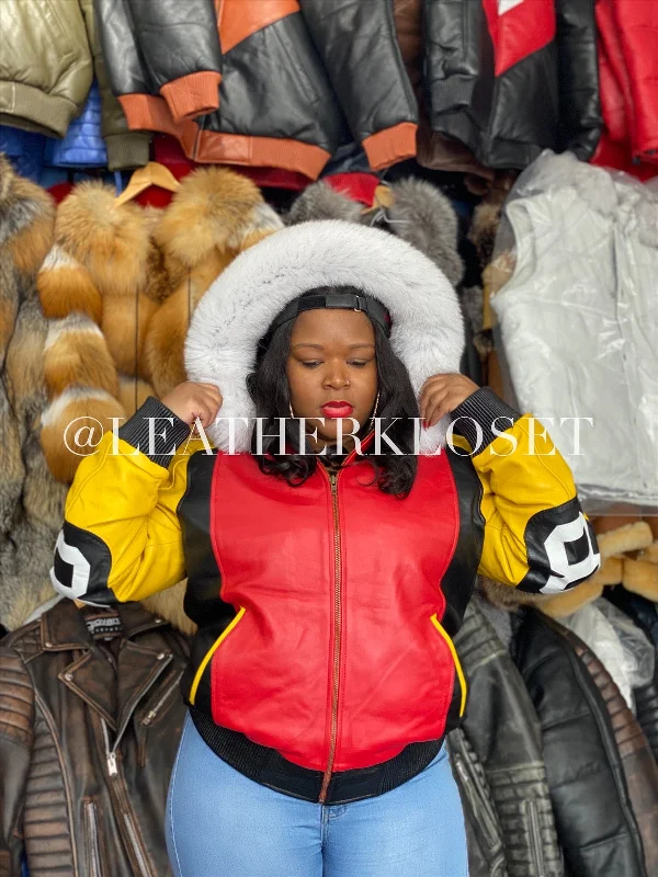 Reversible – Can be worn inside out, two looks in oneWomen's Leather 8 Ball Jacket With Fox Hood