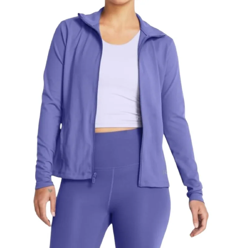 Stretch – Stretchy fabric for comfort and flexibilityWomen's Motion Jacket In Starlight/celeste