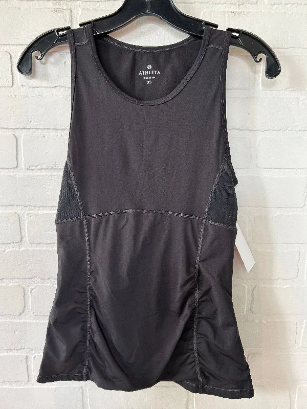 Belted vest – Vest with an attached belt to cinch at the waistBlack Athletic Tank Top Athleta, Size Xs