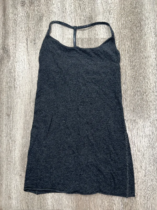 Button-up vest – Vest with buttons or a buttoned front closureGrey Athletic Tank Top Lululemon, Size S