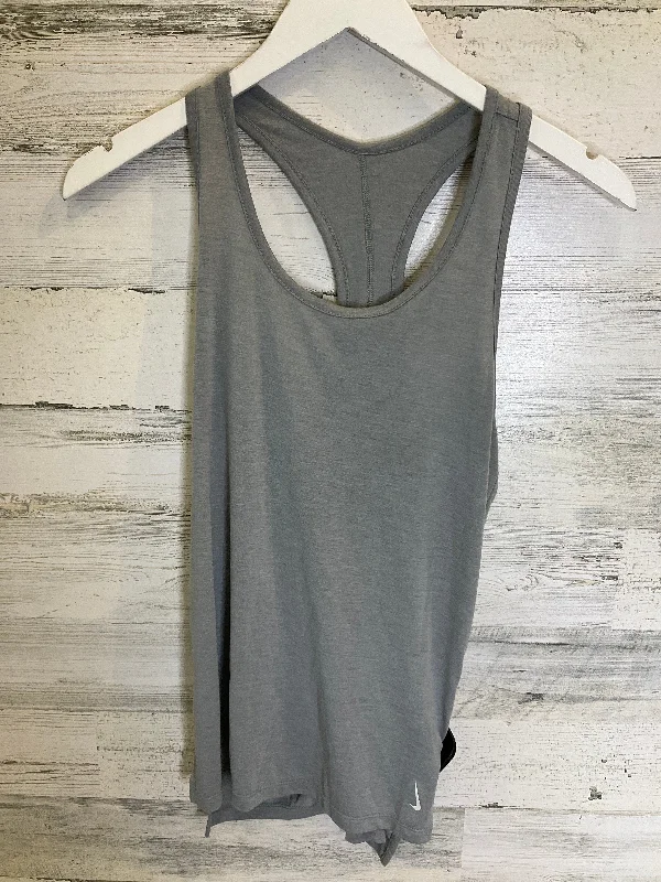 Cropped vest – Shortened length, typically above the waistGrey Athletic Tank Top Nike Apparel, Size Xs