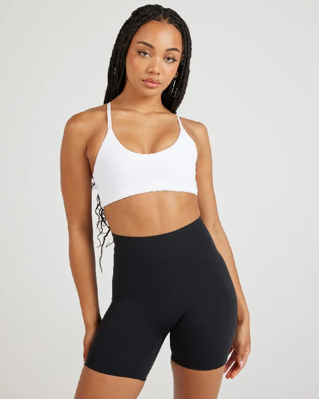 Activewear sports bra – Sports bra designed not only for performance but also for wearing as part of stylish athleisure outfits.Airey Micro Bra - White