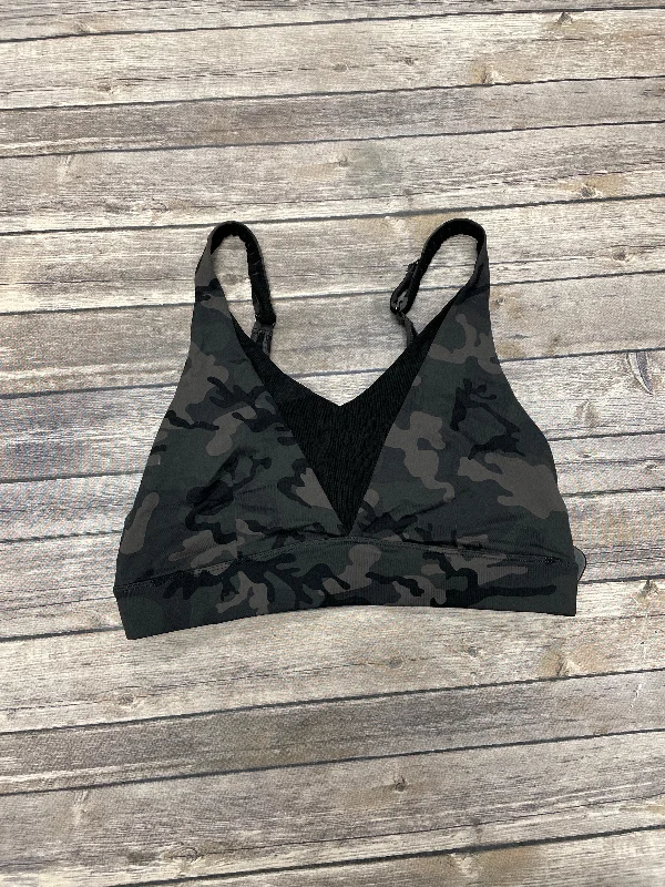 Sports bra with removable padding – Sports bra with padding that can be removed or adjusted for customized support and shape.Athletic Bra By Zyia In Camouflage Print, Size: Xl