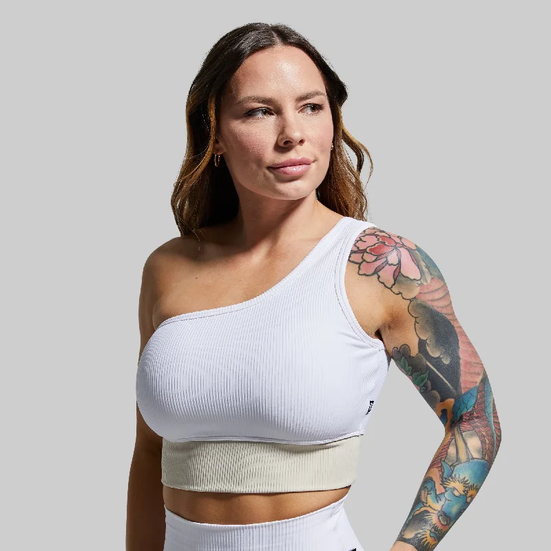 Vegan sports bra – Sports bra made from eco-friendly, cruelty-free materials, suitable for ethical consumers.Evolve Sports Bra (White)