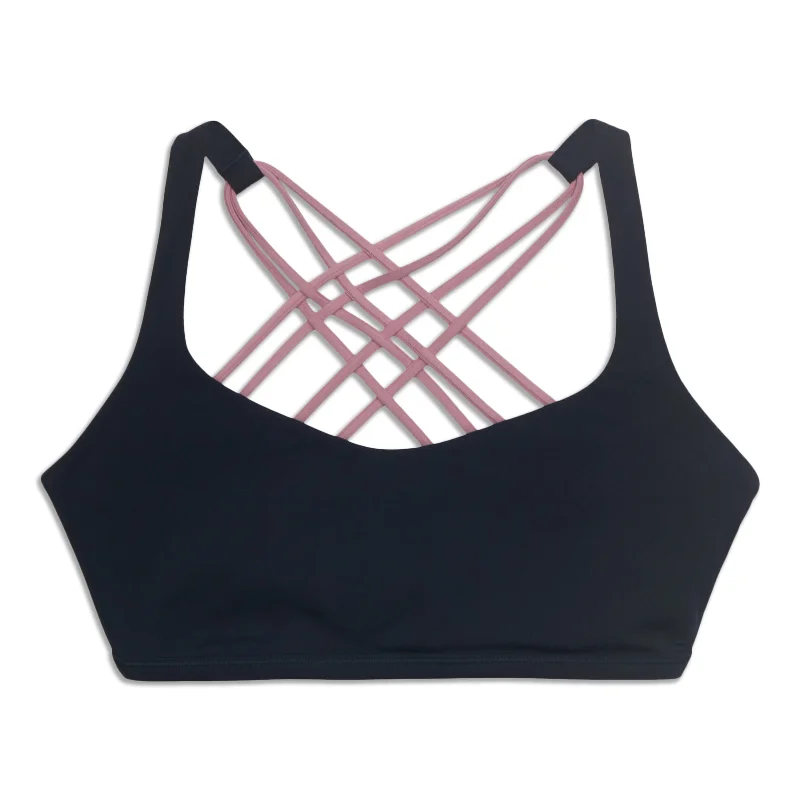 Activewear sports bra – Sports bra designed not only for performance but also for wearing as part of stylish athleisure outfits.Free To Be Bra - Wild - Resale