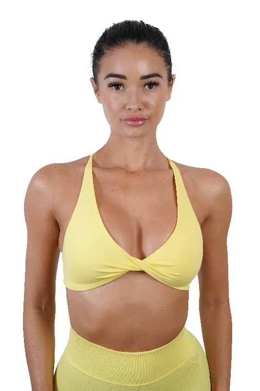 Adjustable straps sports bra – Sports bra with straps that can be adjusted for a personalized fit and comfort.KALI CROP - YELLOW