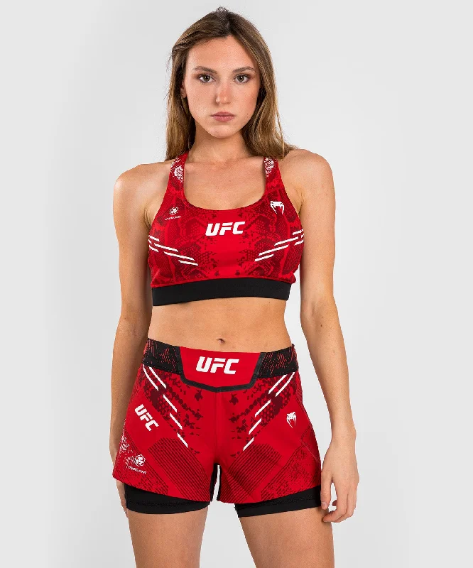 Breathable sports bra – Sports bra made from lightweight, moisture-wicking fabrics to keep the body cool and dry.UFC Adrenaline by Venum Authentic Fight Night  Women’s Sports Bra - Red