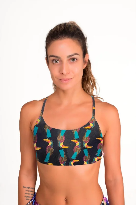 Adjustable straps sports bra – Sports bra with straps that can be adjusted for a personalized fit and comfort.Zest Top, Toucans