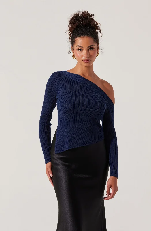 Belted – With a belt or sash for a defined waistAldari Off Shoulder Ribbed Sweater