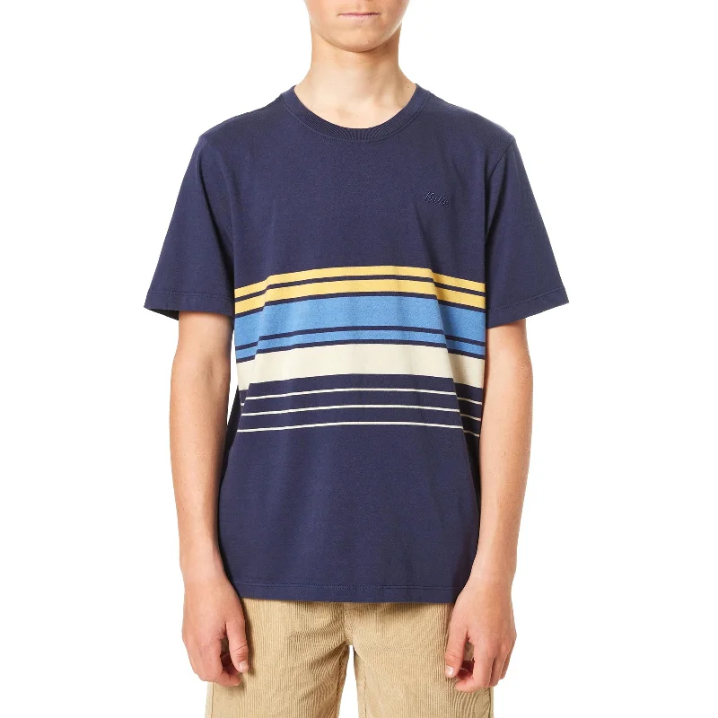 Banded hem – T-shirt with a stitched or elastic band at the bottomBoy's (8-16) Linden Stripe S/S T-Shirt (Past Season)