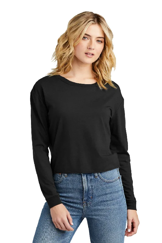 Boxy – Loose, straight cut with no shapingDistrict Womens Perfect Tri Midi Long Sleeve Crewneck T-Shirt - Black