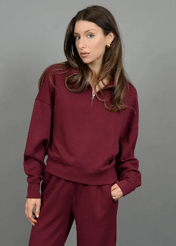 Chunky – Thick, oversized knit for a cozy lookMailyn Soft Scuba Half-Zip Pullover - Oxblood