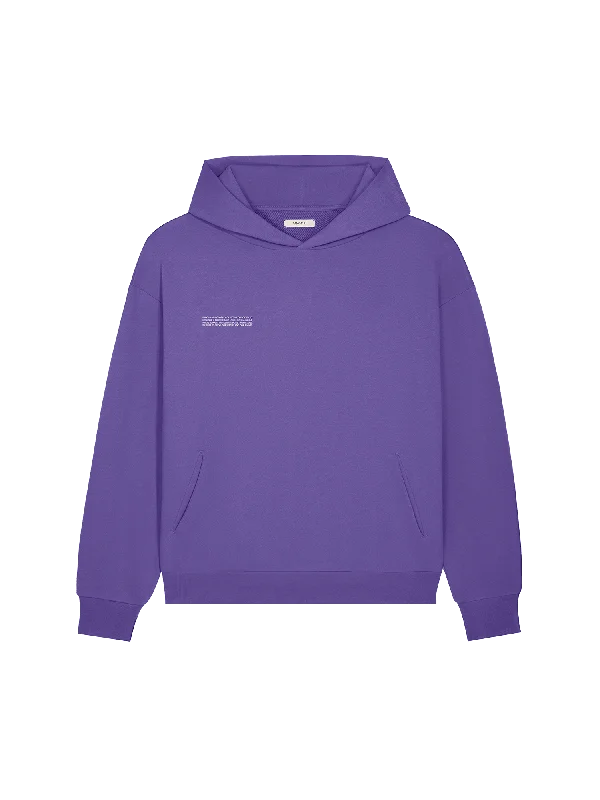 V-neck sweatshirt – Sweatshirt with a V-shaped neckline, less common than crew or hooded necksMens 365 Midweight Hoodie—ultraviolet