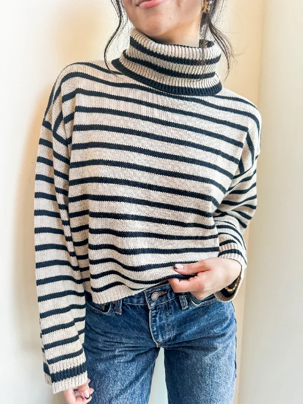 Cardigan – Open-front sweater, often buttoned or with a tieMocha Sweater