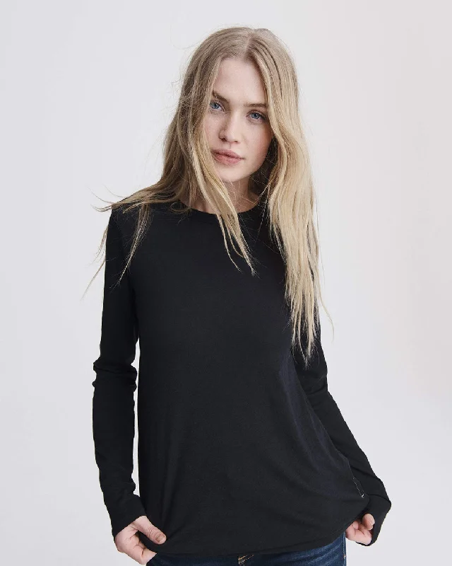 Boxy – Loose, straight cut with no shapingSlub Long Sleeve T-Shirt