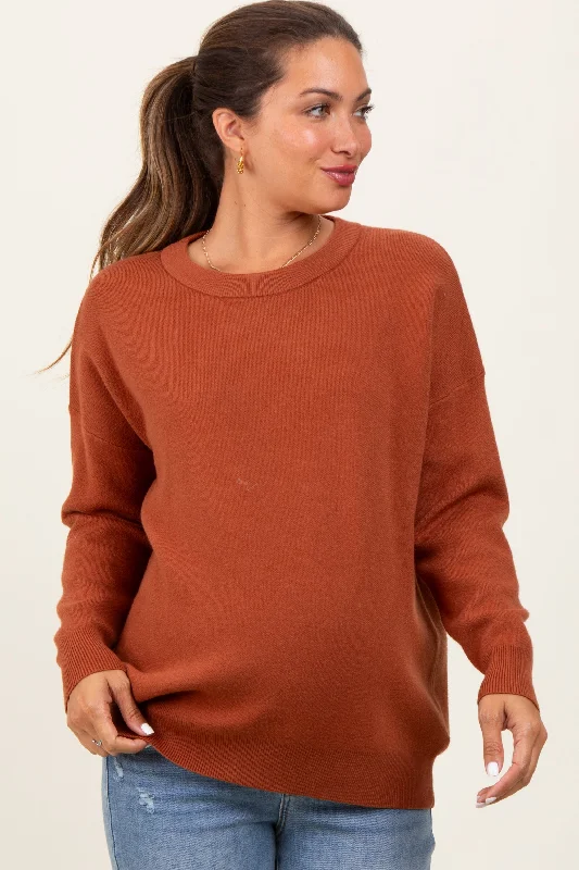 Boxy – Square, loose shapeRust Basic Relaxed Pullover Maternity Sweater