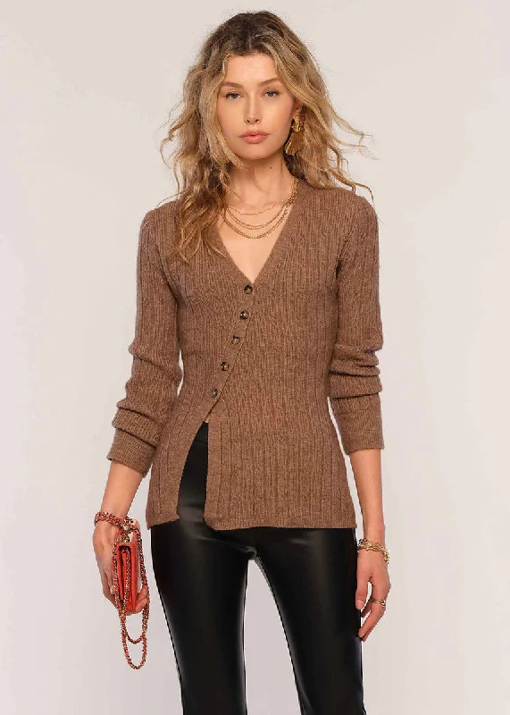 Boxy – Square, loose shapeSivan Top - Mocha