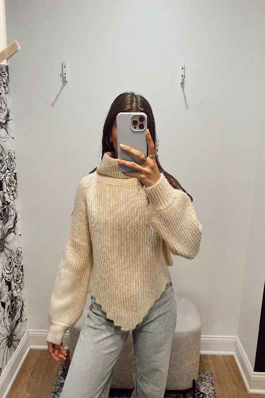 Hooded – Sweater with an attached hoodStanton Erin Sweater