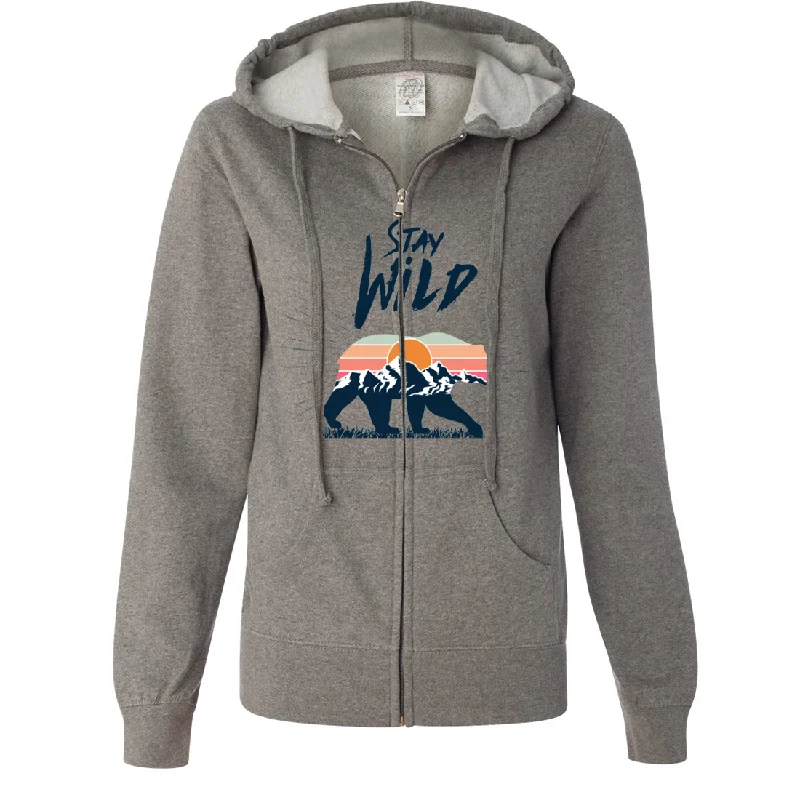 Fitted sweatshirt – Sweatshirt that fits snugly to the body, providing a more tailored lookStay Wild Sunset Bear Ladies Lightweight Fitted Zip-Up Hoodie