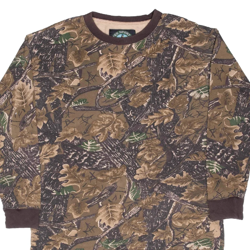 Scoop neck – Wide, rounded necklineVINTAGE HUNTING MASTER SPORTSMAN CAMO LONG SLEEVE TEE SHIRT LARGE