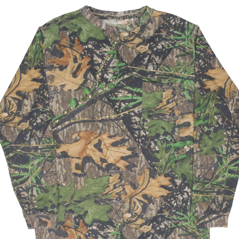 Oversized – Loose, relaxed fit, often with dropped shouldersVINTAGE HUNTING MOSSY OAK OBSESSION CAMO LONG SLEEVE POCKET TEE SHIRT LARGE