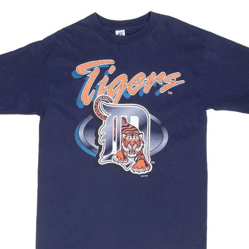 Cap sleeve – Short sleeve that covers only the shoulderVINTAGE MLB DETROIT TIGERS 1994 TEE SHIRT LARGE MADE IN USA